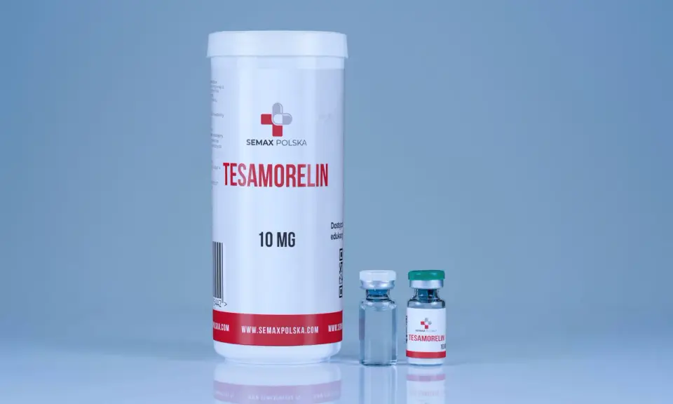 Pojemnik i fiolki z lekiem Tesamorelin 10 mg od Semax Polska.