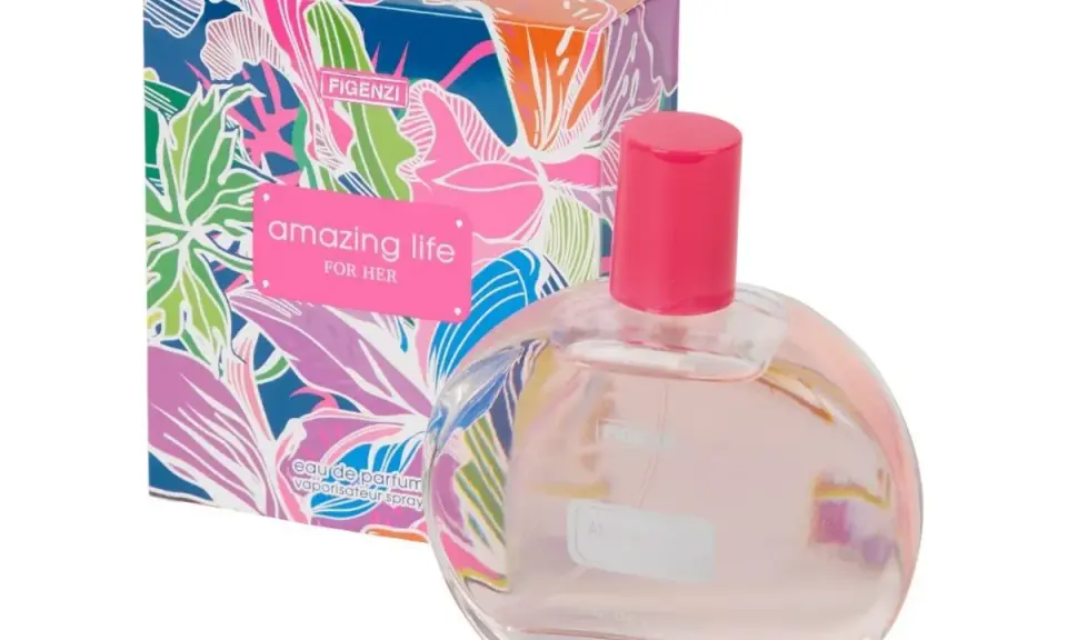 Flakon i pudełko perfum damskich odpowiedników "Amazing Life" od Figenzi. Kwiatowy wzór na opakowaniu.