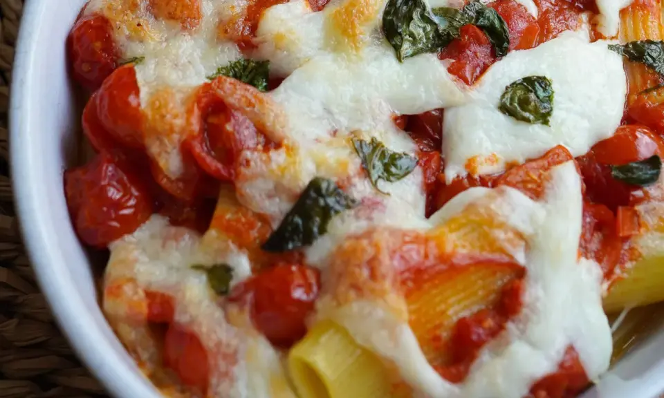 Pasta alla Sorrentina: Ricetta Autentica e Segreti per un Piatto Perfetto