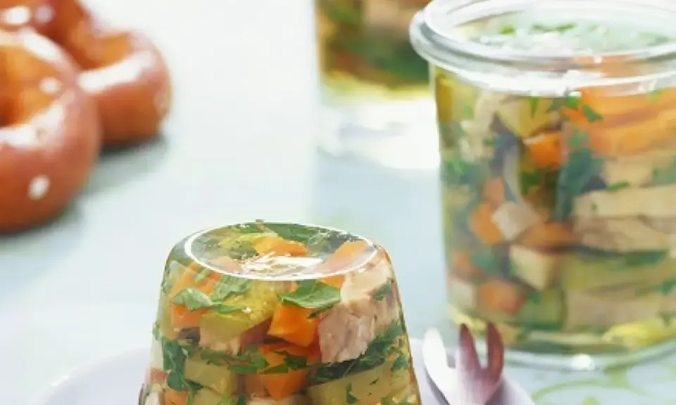 Mini galaretki drobiowe: przepis, triki i idealne podanie!
