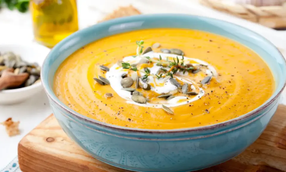 Soupe de légumes fade ? 5 astuces pour des saveurs intenses