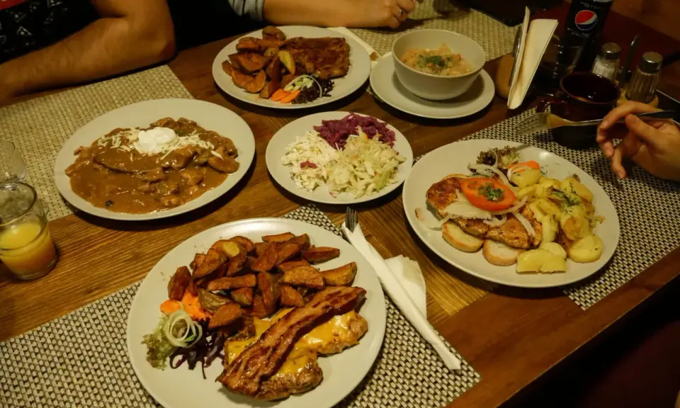 Bacówka u Józka Łódź: Góralski klimat, menu, dojazd. Czy warto?