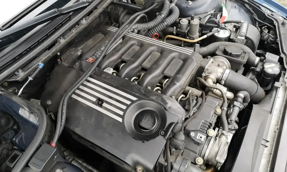 Silnik wysokoprężny to Diesel? Wyjaśniamy raz na zawsze!