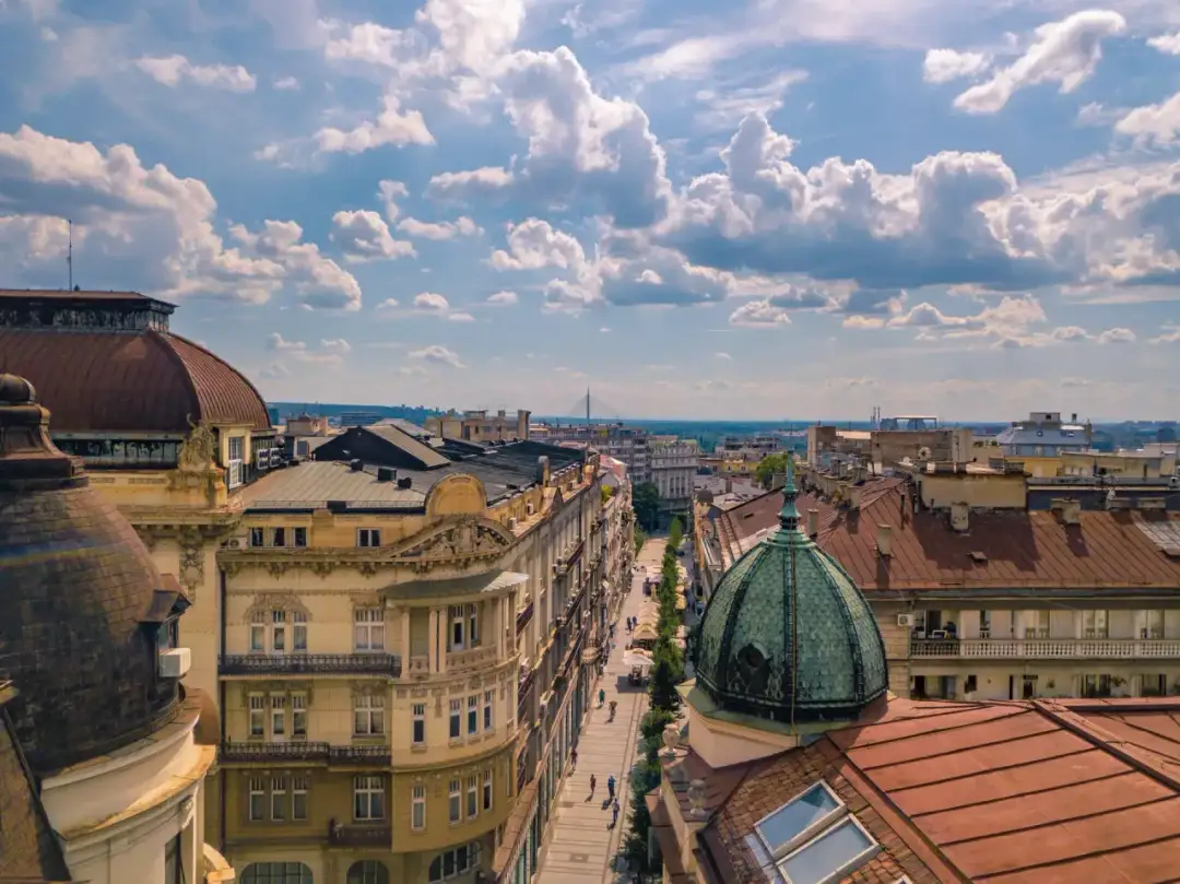 Gdzie szukać noclegu, aby nie przepłacać i znaleźć najlepsze oferty