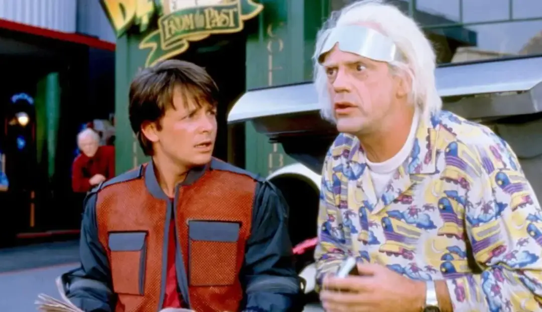 Cofanie się w czasie: Które filmy o podróżach w czasie warto obejrzeć?