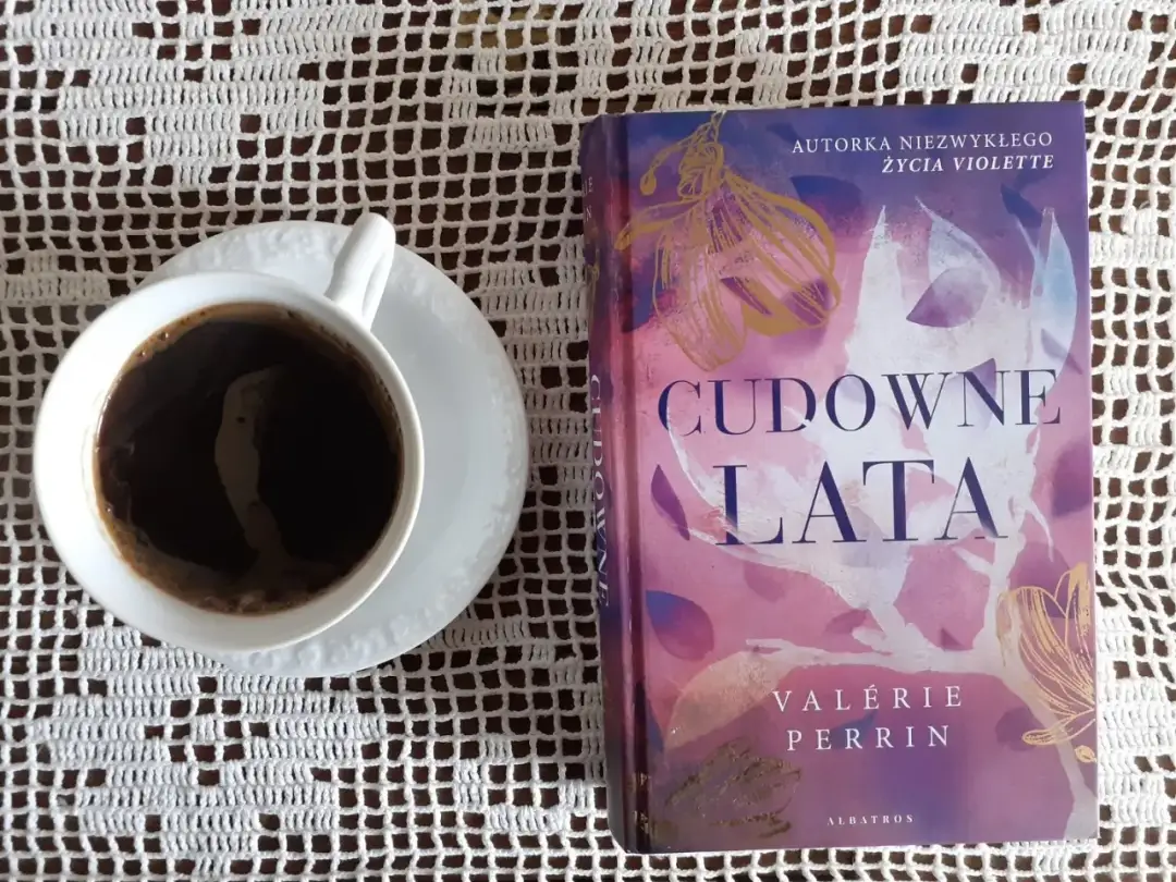 Cudowne lata książka: Recenzja, fabuła, opinie czy warto?