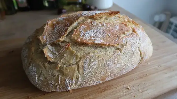 Jak upiec chleb w piekarniku: prosty przepis na domowy wypiek krok po kroku