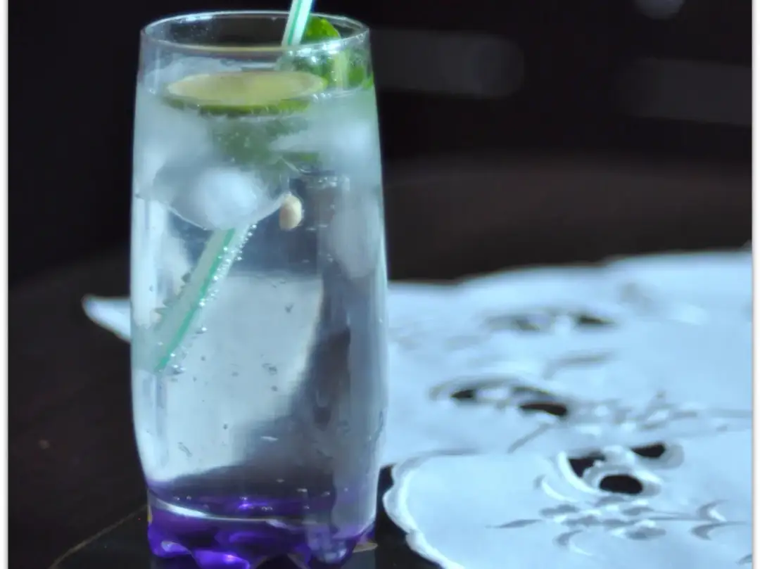 Martini ze Spritem - Jak zrobić idealny drink na każdą okazję? Martini ze Spritem - Jak zrobić idealny drink na każdą okazję?