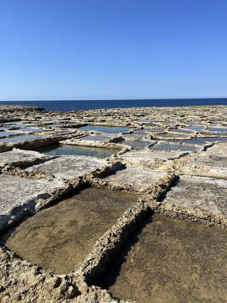 Malta wyspa – do kogo należy i dlaczego to ważne? Historia i niepodległość