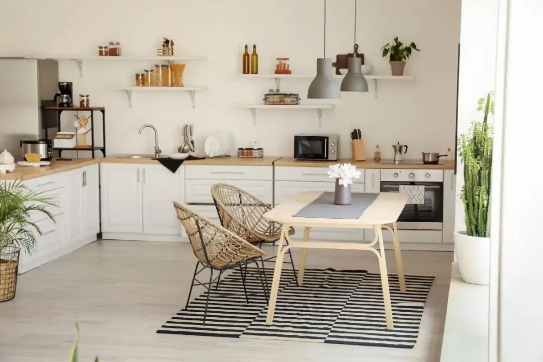Modne kolory ścian w kuchni: trendy, które odmienią twoje wnętrze