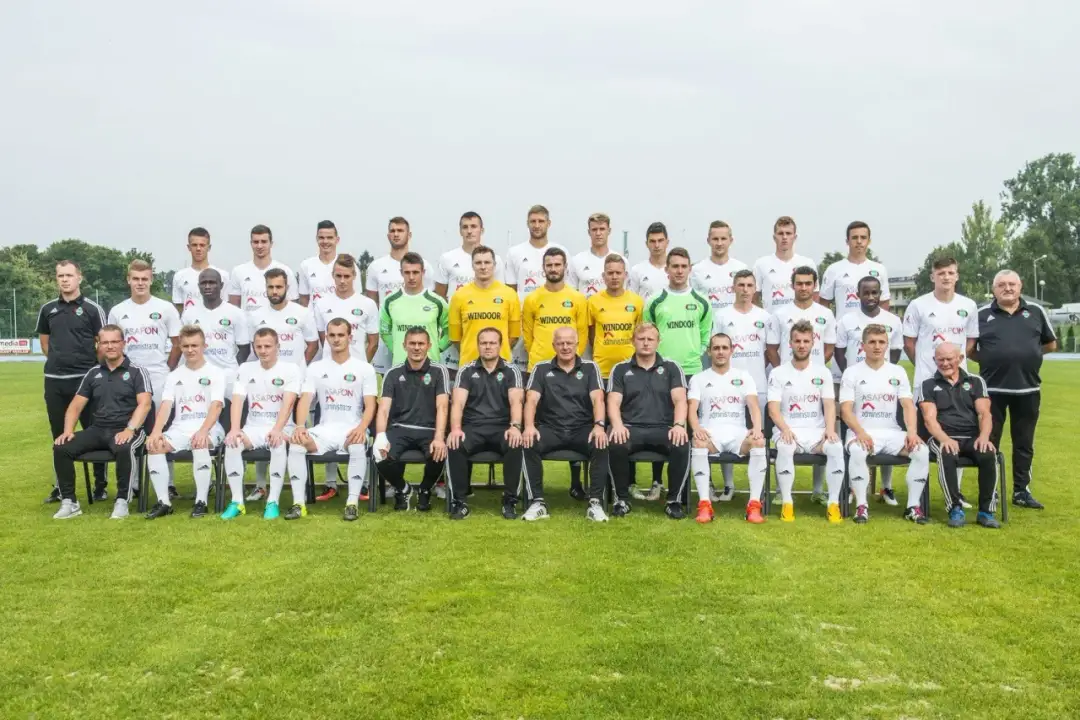 Aktualna kadra Radomiaka Radom - Poznaj zawodników i sztab
