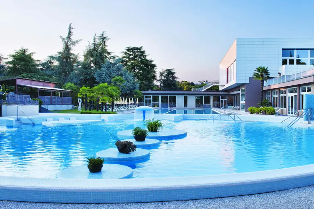 Hotel Continental Montegrotto: la guida completa al vostro benessere