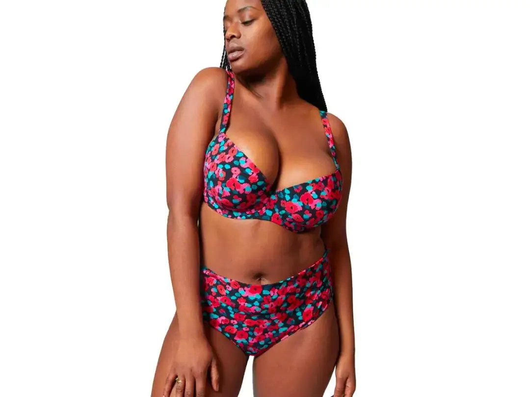 ¿Qué bikini me favorece si tengo barriga? - Los cortes que estilizan