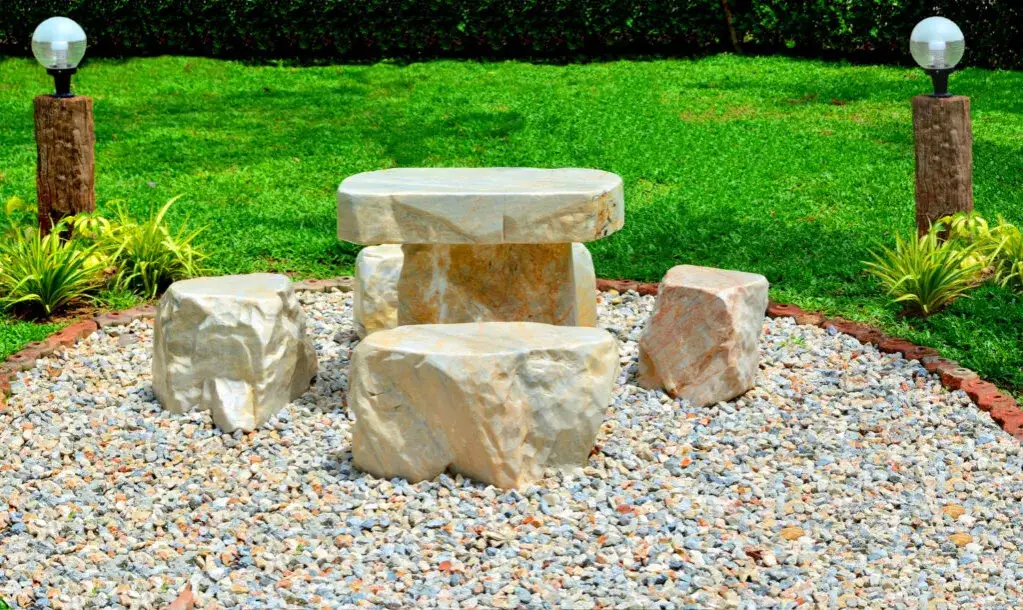 Co pod żwir w ogrodzie? 5 skutecznych rozwiązań przeciw zapadaniu