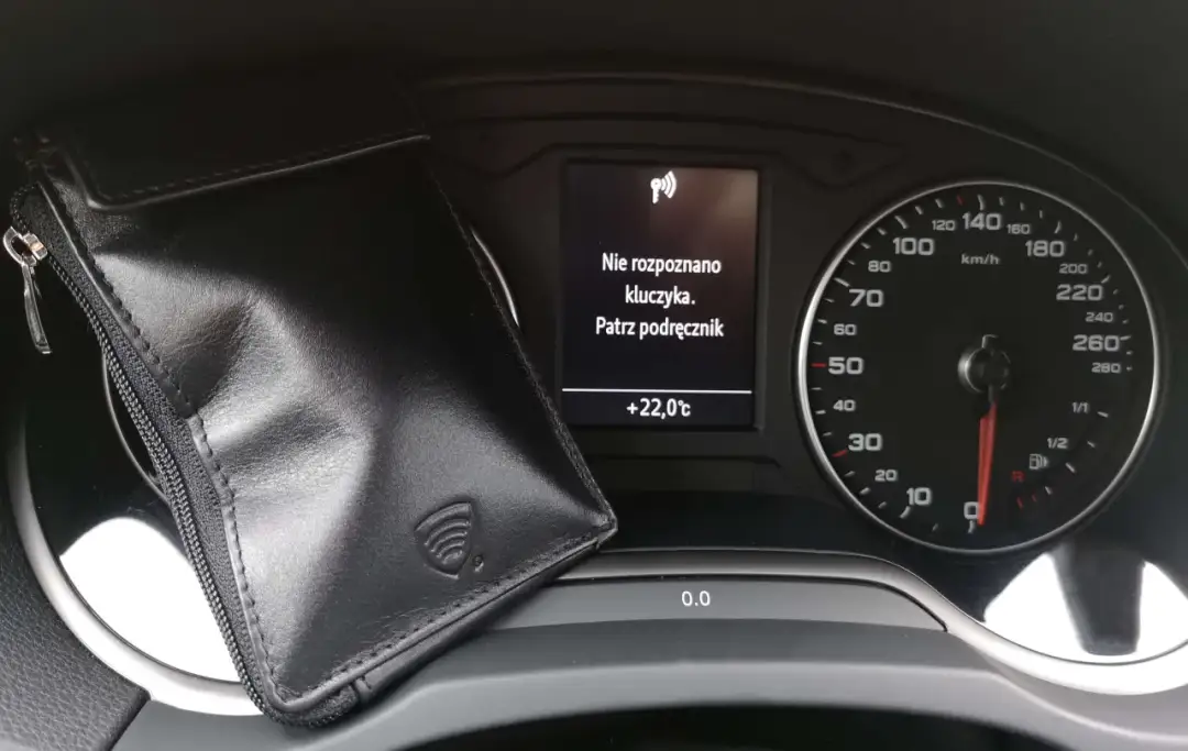 Ochrona auta Keyless przed kradzieżą "na walizkę": Skuteczne metody