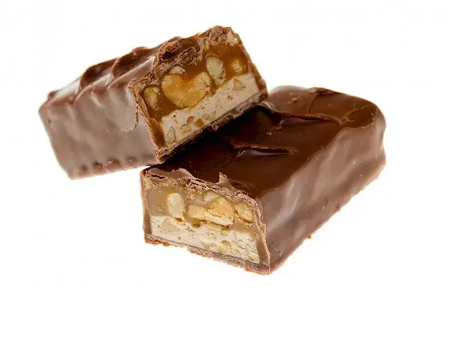 Ile kcal ma Snickers? Zaskakujące fakty o kaloriach i składzie