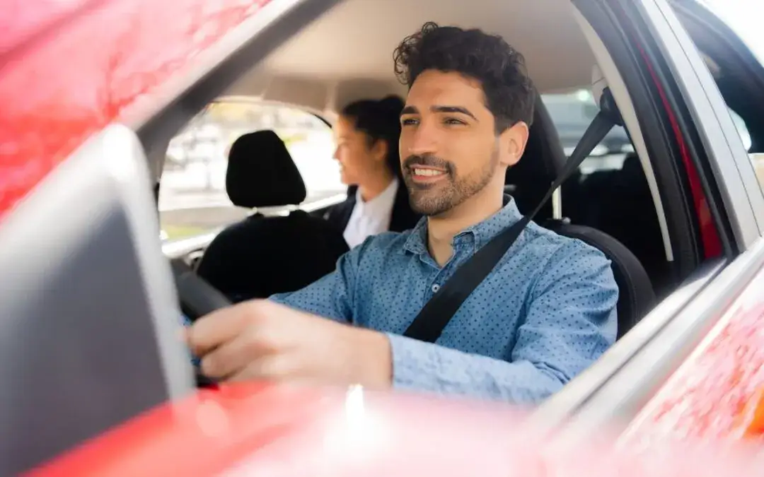 Ile naprawdę można zarobić jako kierowca Uber? Opinie z forum