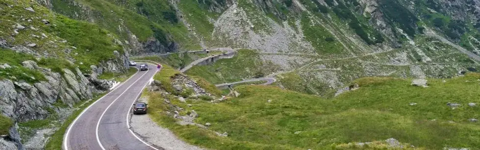 Najlepsza trasa do Rumunii autem: planuj podróż bez stresu