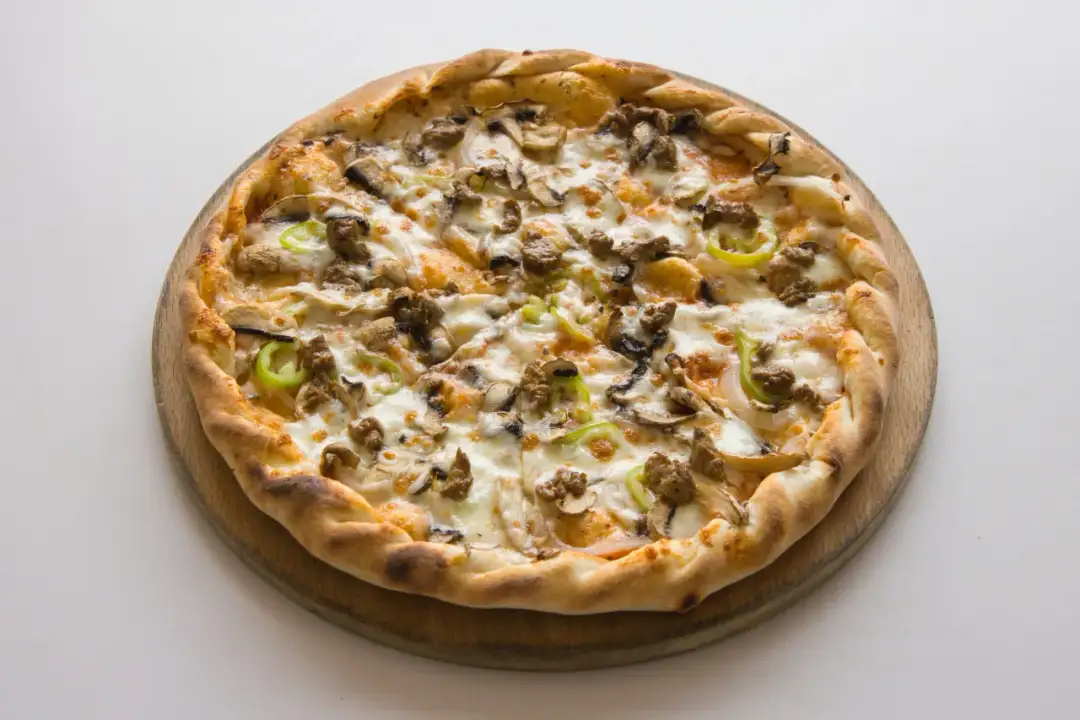 Pizza Rossa: Sekrety, porównanie z Biancą i przepisy
