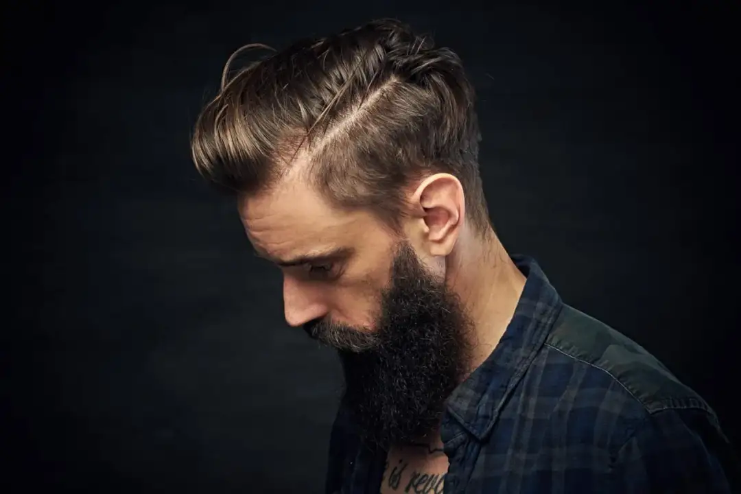 Klasyczne fryzury męskie: Jakie są najpopularniejsze i modne style?
