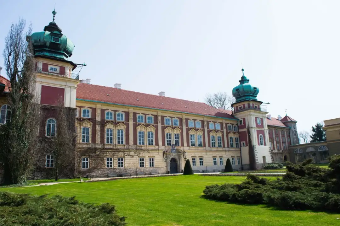 Ciekawostki o zamku w Łańcucie, które zaskoczą każdego miłośnika historii