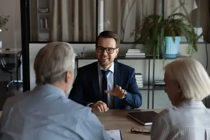Ile trwa postępowanie spadkowe u notariusza? Poznaj szybkie odpowiedzi