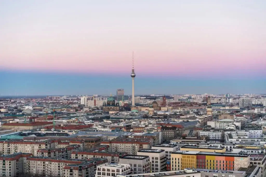 Ile kosztuje wynajem mieszkania w Berlinie? Uniknij ukrytych opłat