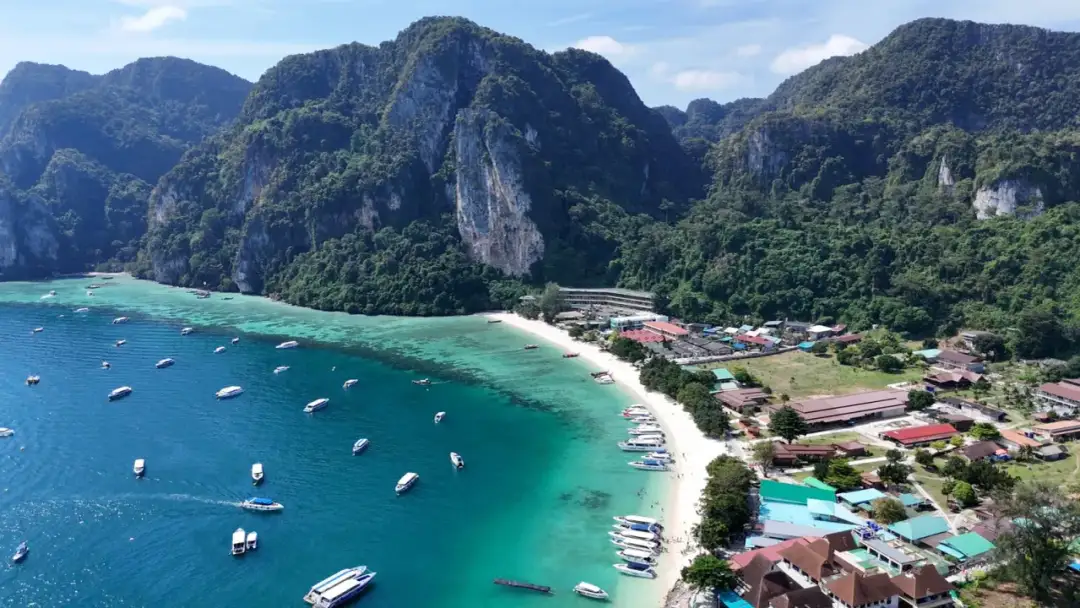 Ko Phi Phi - Tajlandia - Co zobaczyć i jak zaplanować podróż?