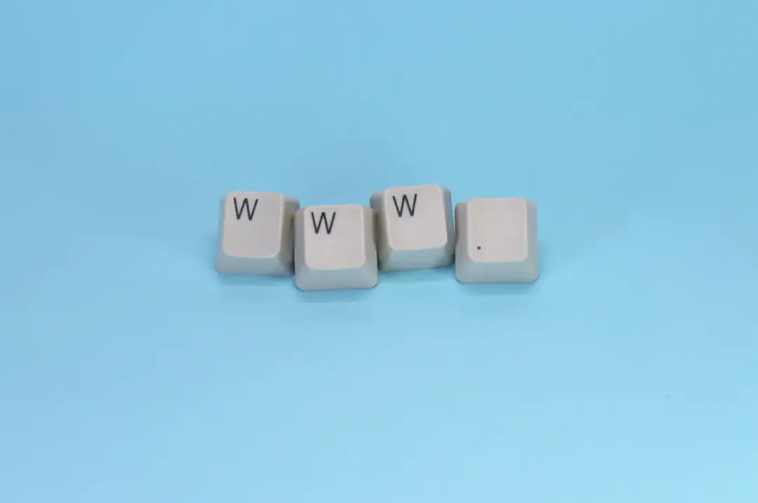 Jak przenieść domenę na inny hosting? Instrukcja