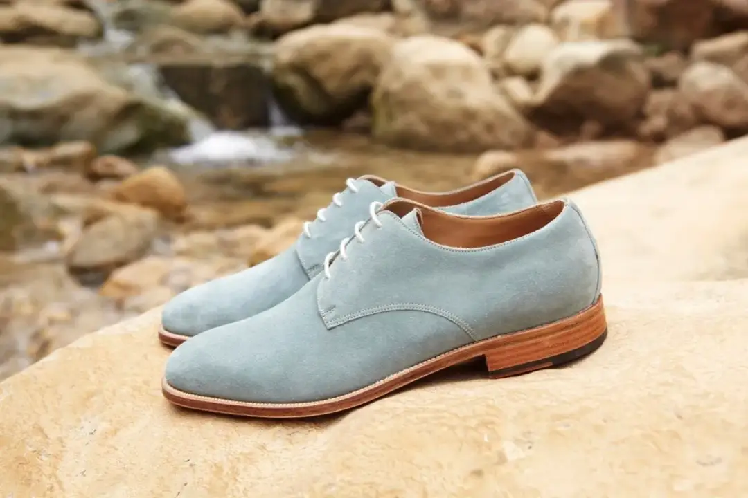 Zapatos de ante - Cómo reconocer su calidad y cuidarlos sin errores