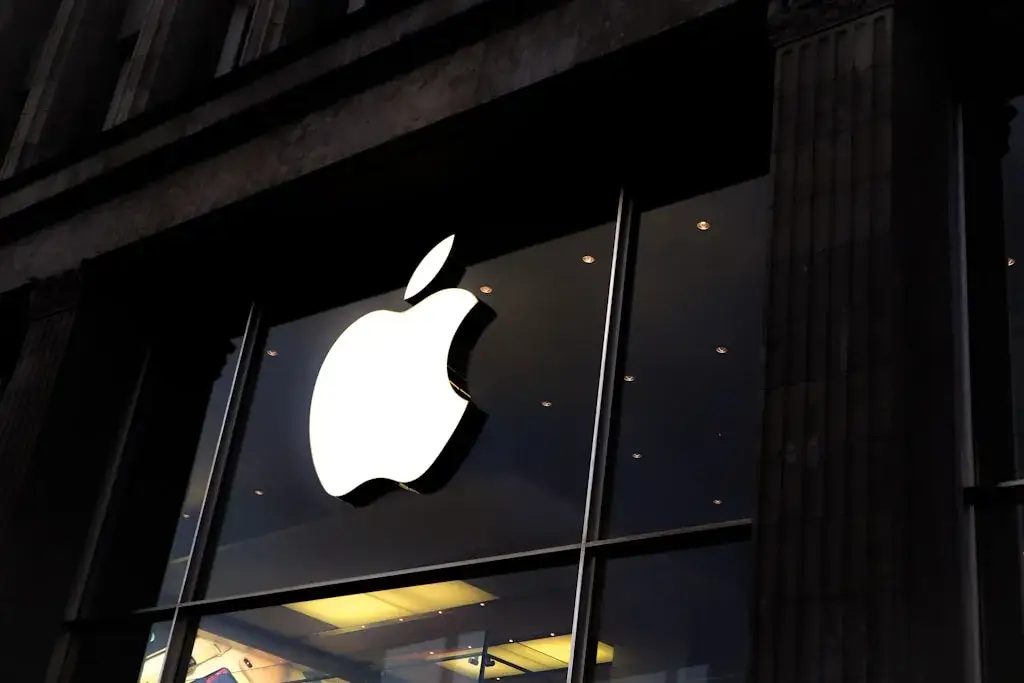 Etui iPhone 16 – czym charakteryzują się najlepsze produkty?