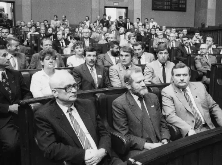 Kiedy posiedzenie sejmu? Sprawdź najbliższe terminy i szczegóły