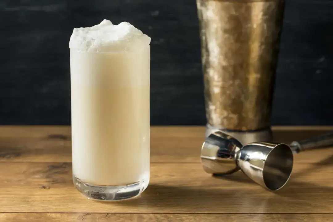 Pyszne drinki z mlekiem, które zaskoczą Twoje kubki smakowe