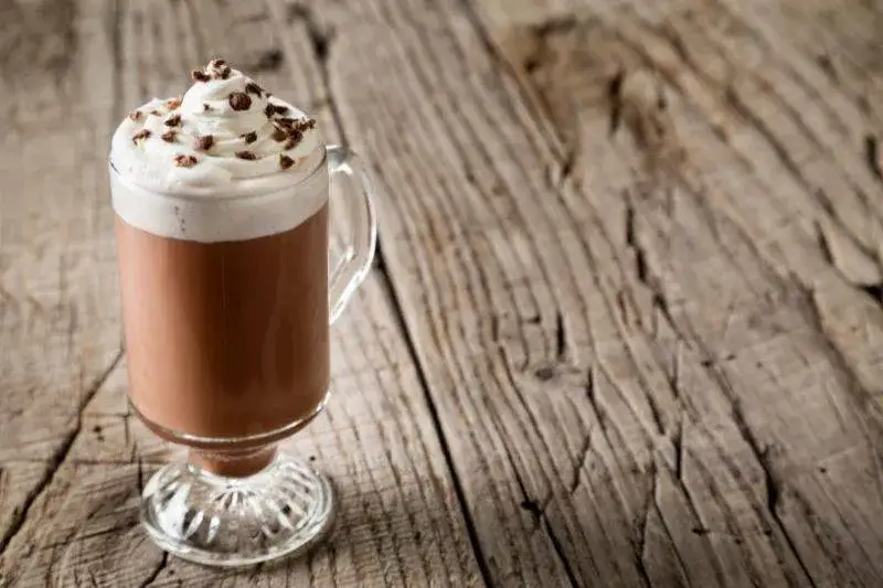 Najlepsze drinki z Baileys Irish Cream, które musisz spróbować