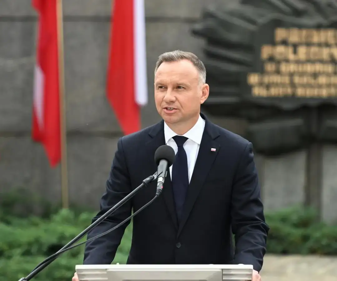 Ile kadencja prezydenta? Poznaj zasady i możliwości jej zakończenia