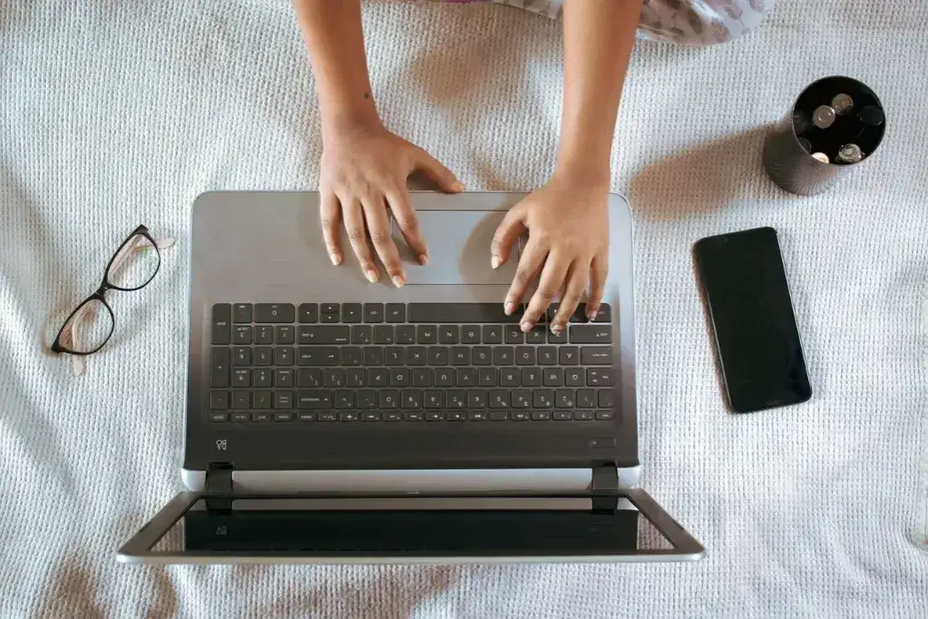 Jak wybrać odpowiednią ilość RAM-u dla laptopa? Najlepsze opcje