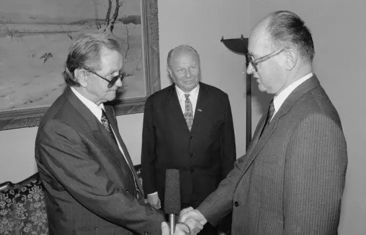 Jaruzelski kiedy był prezydentem? Kluczowe daty i wydarzenia w jego kadencji