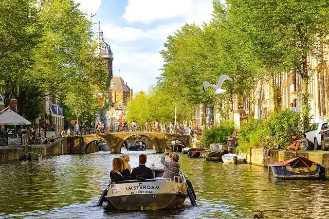  Bilety lotnicze Amsterdam od 199zł - sprawdź najlepsze oferty na loty do Amsterdamu