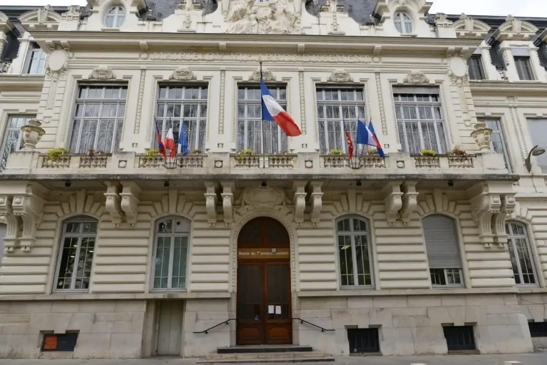Déclaration de décès en mairie - Quels sont les délais et démarches ?