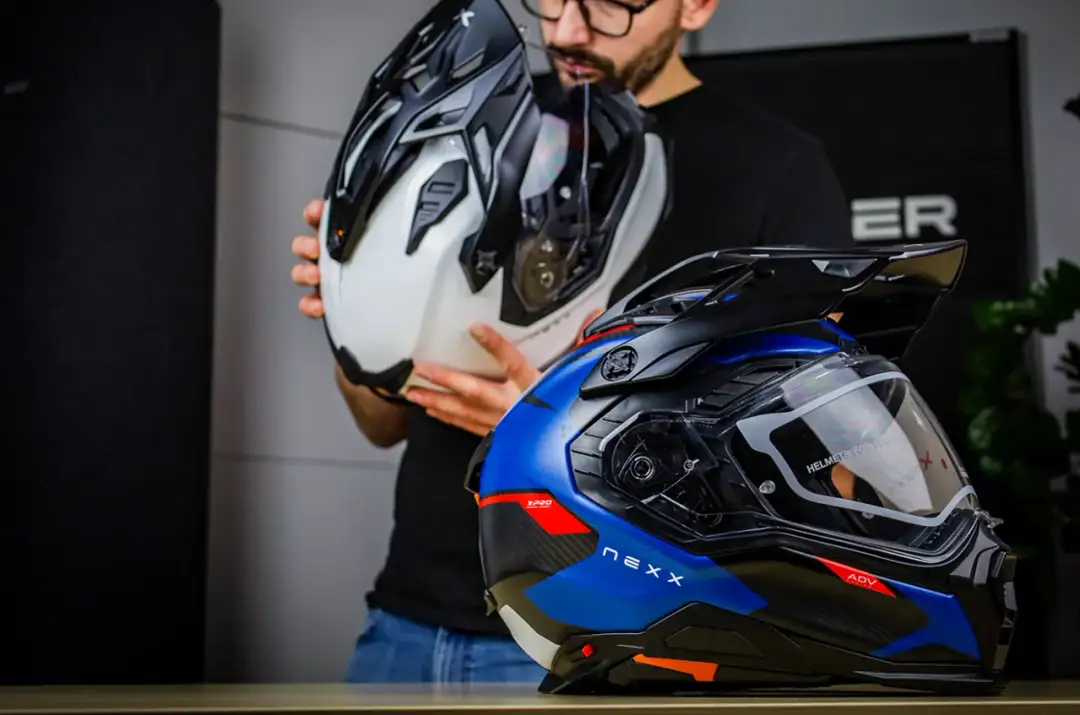 Ranking kasków adventure 2026: Wybierz idealny model dla siebie!
