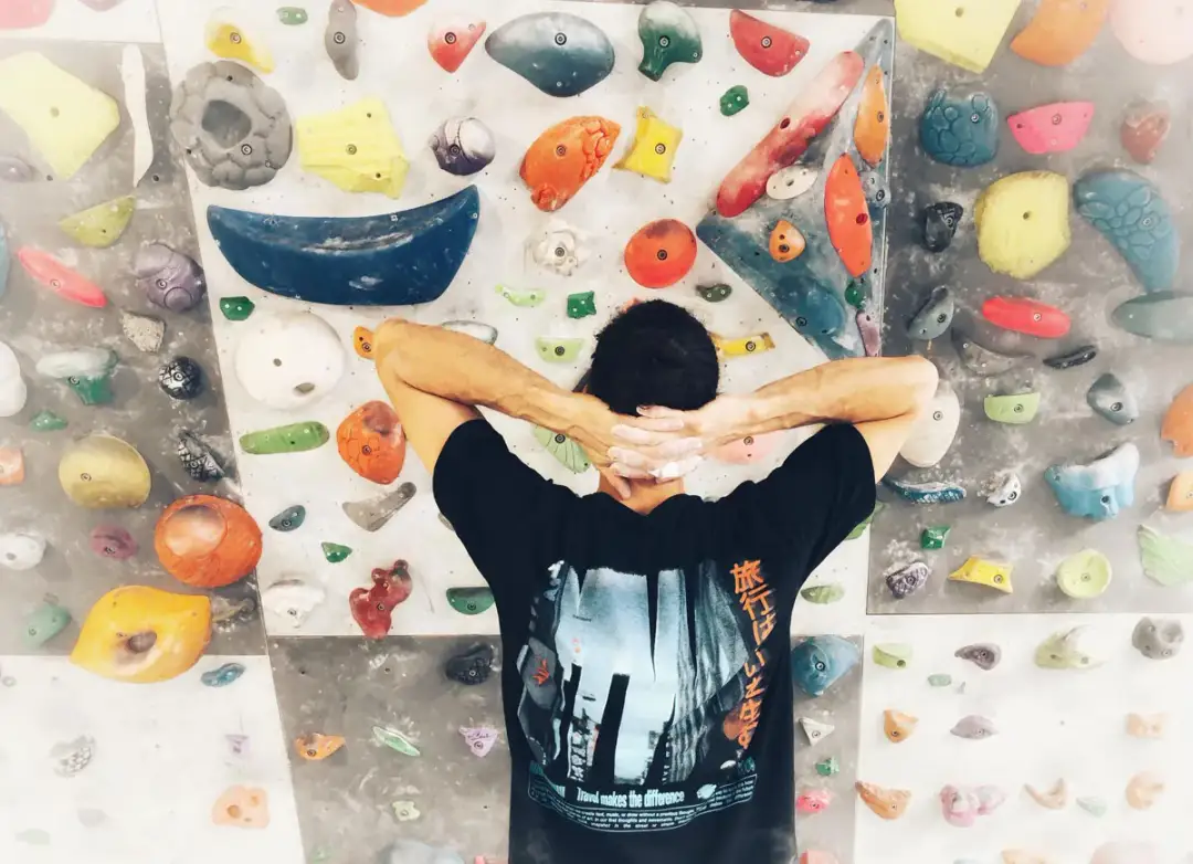 Bouldering dla początkujących - Jak zacząć i unikać błędów?