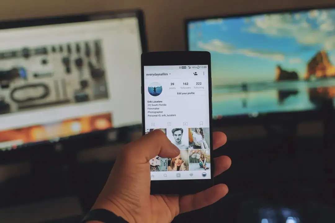 Jakie aplikacje warto pobrać na swój telefon w 2025 roku? Podsumowanie aplikacji tego roku