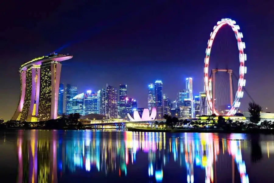 Singapur: Unikaj turystycznych wpadek. Idealna pora roku na podróż