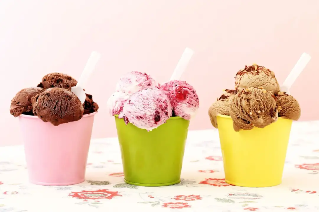 Jak samemu zrobić pyszne lody? Proste przepisy i wskazówki