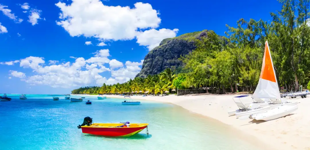 Mauritius: Rajska Wyspa - Luksusowe Wakacje z Bezpośrednimi Lotami