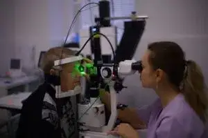 Ile kosztuje wizyta w Vision Express? Sprawdź ceny i usługi dodatkowe