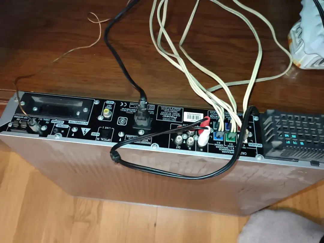 Jak podłączyć stare kino domowe do nowego telewizora bez problemów