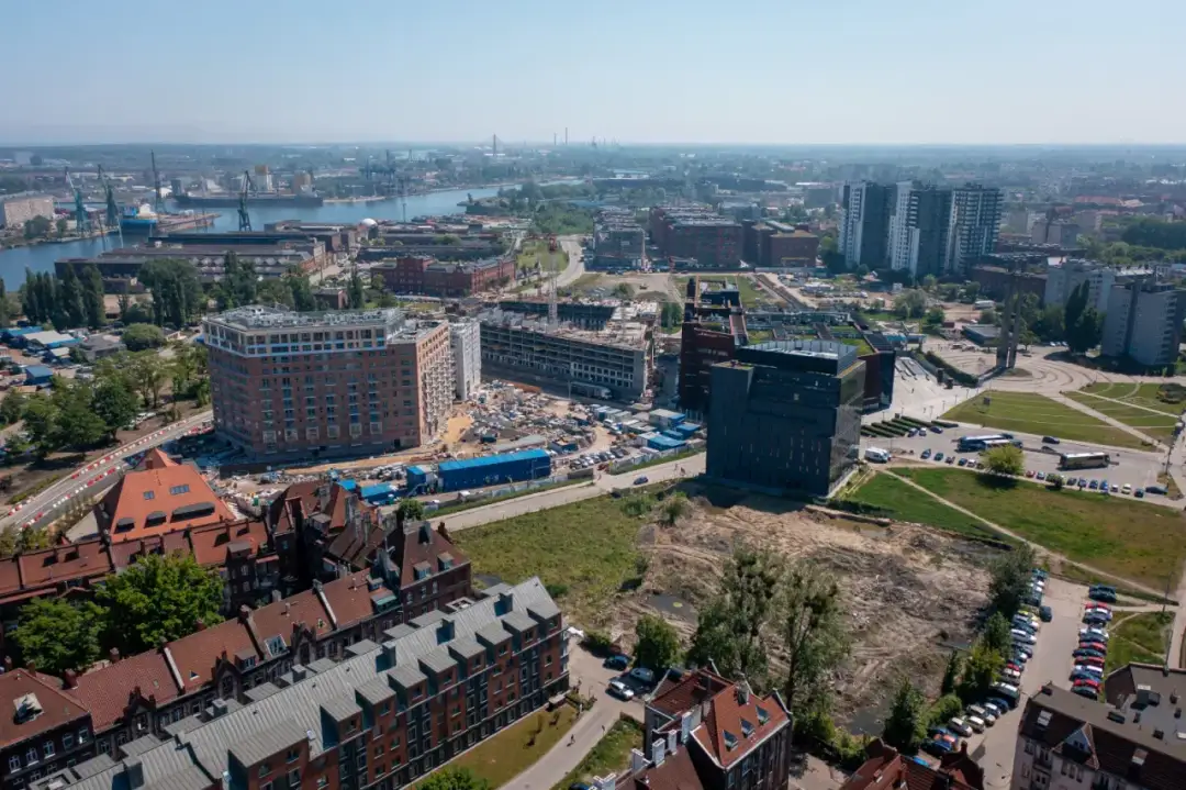 Czy kupno mieszkania od dewelopera trzeba zgłosić do urzędu skarbowego?