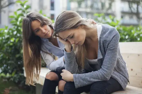 Jak sprawdzić czy ma się depresję – objawy, testy i pomoc psychologiczna