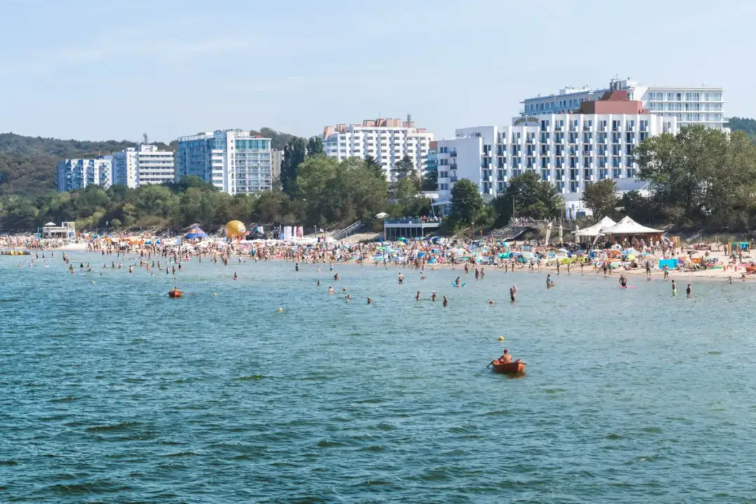 Międzyzdroje - Molo, plaża i klify. Jak zaplanować udany pobyt?